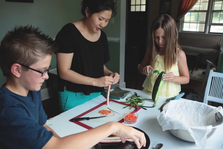 Friendly City Lens Sushi 2